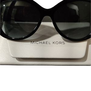 Micheal kors sunglasses